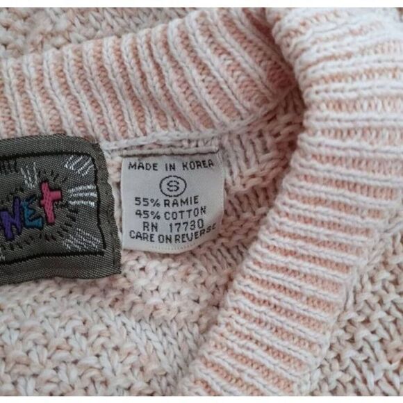 VINTAGE MAGNET PINK SWEATER SZ.S EUC. - Picture 7 of 7